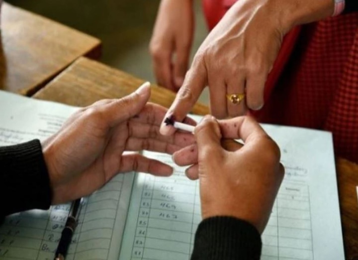 Jammu zila parishad elections to be held soon and after 73 years later western pakistan refugee will get a chance to vote ANN जम्मू: 28 नवंबर से होंगे जिला परिषद चुनाव, 73 साल बाद पश्चिमी पाकिस्तानी रिफ्यूजी को मतदान करने का मिलेगा मौका