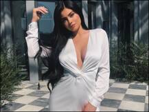 इस बीमारी के चलते काइली जेनर को होना पड़ा अस्पताल में भर्ती