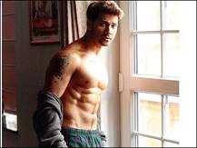 शूटिंग के लिए सेट पर समय से पहले  पहुंच जाते हैं वरुण धवन, खुद किया खुलासा