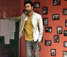 Happy Birthday Ranbir Kapoor: मां के लाडले रणबीर कपूर हैं खानदान के पहले ग्रेजुएट, जानें कुछ अनसुनी बातें