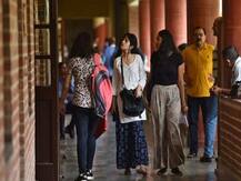 IIT ने M.Tech की फीस 10 गुना बढ़ाई, 12 हजार 400 रुपए का मंथली स्टाइपेंड भी होगा बंद