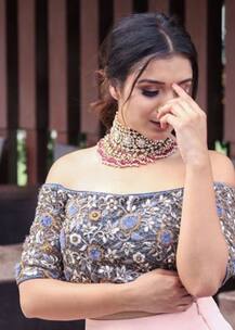 Bigg Boss 13: एंकर शेफाली बग्गा हॉटनेस में देती हैं हीरोइनों को मात, यहां जानिए इनके बारे में सब कुछ