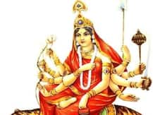 नवरात्रि का तीसरा दिन: मां चंद्रघंटा की आज होती है पूजा, ये है विधि और कथा