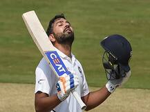 IndVsSA: रोहित शर्मा का ओपनिंग करते हुए टेस्ट क्रिकेट में पहला शतक, बारिश के कारण रुका मैच