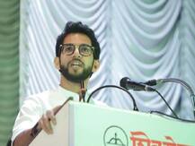 कल आदित्य ठाकरे का नॉमिनेशन, सीएम फडणवीस की मौजूदगी की कोशिश में लगी है शिवसेना