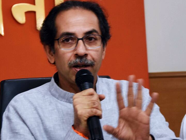 महाराष्ट्र विधानसभा चुनाव: शिवसेना ने बीजेपी के सामने क्यों घुटने टेक दिए?