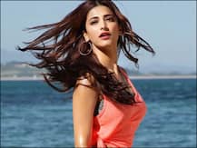 हक के लिए आज भी महिलाओं का जूझना अजीब- श्रुति हासन