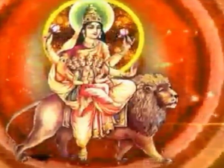 Navratri 2019- Skandmata is worshiped on the fifth day of navratri, this is worship method Navratri 2019: पांचवें दिन होती है स्कन्दमाता की अराधना, ये है पूजा विधि