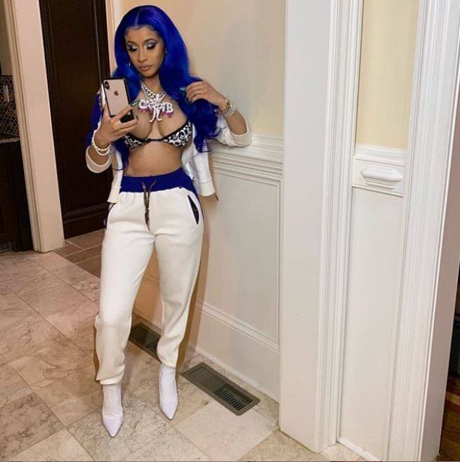 आने वाले वक्त में और फिल्मों में काम करने के बारे में पूछे जाने पर रैपर ने कहा,