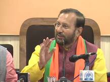 मुंबई: पर्यावरण मंत्री जावड़ेकर पेड़ काटने के समर्थन में, कहा-दिल्ली में एक पेड़ काटा तो 5 लगाए भी थे