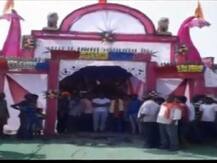 बलिया: दुर्गा पूजा पंडाल में लगे बीजेपी विधायक की नो एंट्री वाले बैनर और पोस्टर, जानें क्या है मामला