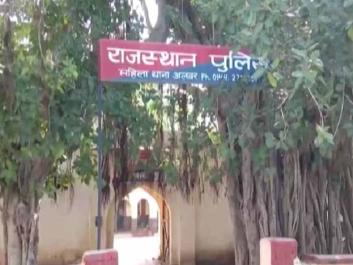 Muslim couple beat up in Alwar in Rajasthan राजस्थान के अलवर में मुस्लिम दंपत्ति से बदसलूकी, युवक ने पैंट खोलकर की अश्लील हरकतें