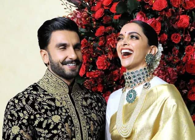 Deepika trolled Ranveer after sharing recent pictures हालिया तस्वीरें शेयर करने पर दीपिका ने किया रणवीर को किया ट्रोल
