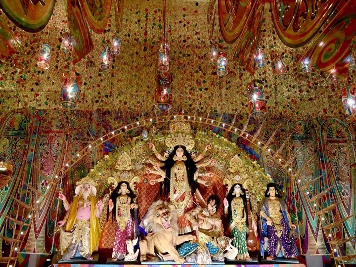 West Bengal: Calcutta High Court directed that all Durga Puja pandals in the state be made No-Entry zones