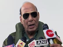 घूमने जाना चाहते हैं तो सियाचिन जाइए, रक्षा मंत्री का एलान- सियाचिन को टूरिस्टों के लिए खोला गया