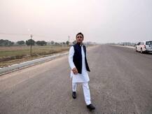 यूपी: झांसी में हुई मुठभेड़ में मारे गए युवक के परिजनों से आज मिलने जाएंगे अखिलेश