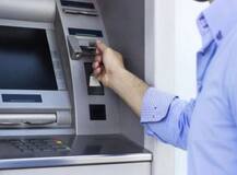 जानिए- ATM से पैसा निकालते वक्त नोट नहीं निकले, लेकिन बैलेंस कट जाए तो क्या करें