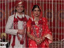 The Sky Is Pink: लाल जोड़े में नज़र आईं प्रियंका चोपड़ा, खास अंदाज में दर्शकों को फिल्म देखने के लिए इन्वाइट किया