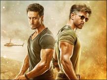 Box Office पर हर दिन एक नया रिकॉर्ड बना रही \'WAR\', 8 दिन में कमाई 225 करोड़ के पार