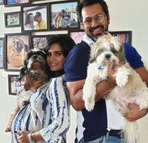 प्रेग्नेंट हैं \'तारक मेहता का उल्टा चश्मा\' की रीता रिपोर्टर, बेबी बंप में पति से साथ शेयर की खूबसूरत तस्वीरें