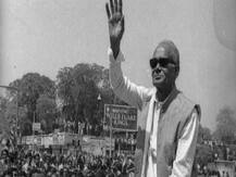 JP B\'day:आंदोलन के नायक जयप्रकाश, जिनकी मौलाना आजाद के एक भाषण से जननायक बनने की नींव पड़ी
