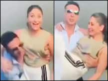 करीना कपूर खान के साथ \'बाला चैलेंज\' करते हुए अक्षय ने किया कुछ ऐसा, वीडियो हो रहा वायरल