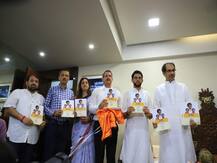 शिवसेना का घोषणा पत्र जारी, 10 रुपये में भरपेट खाना और एक रुपये में स्वास्थ्य जांच का वादा, आरे कॉलोनी का जिक्र नहीं