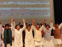 बिहार चुनावः तेजस्वी यादव पर उठते सवालों के बीच हुई महागठबंधन की बैठक, मामला सुलझाने का ज़िम्मा कांग्रेस पर