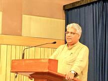 शिवसेना के सीएम वाले बयान पर भूपेंद्र यादव बोले- देवेंद्र फडणवीस के नेतृत्व में लड़ा जा रहा है चुनाव