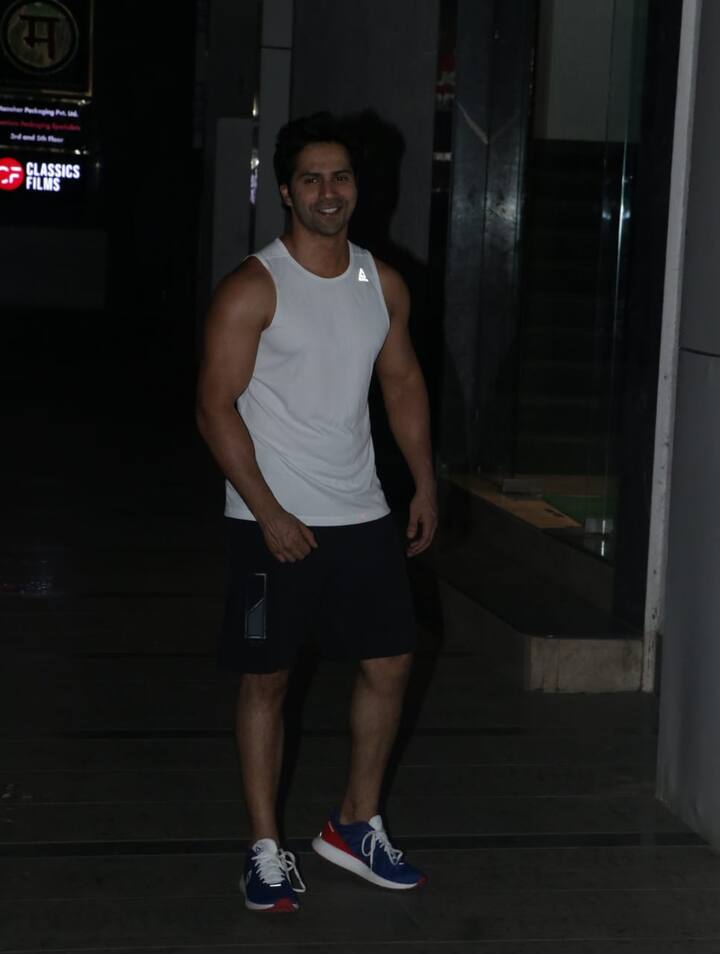 आपको बता दें कि वरुण धवन इन दिनों अपनी अगली फिल्म स्ट्रीट डांसर 3D में बिज़ी हैं. (तस्वीर: मानव मंगलानी)