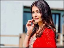 ऐश्वर्या राय बच्चन ने इंडस्ट्री में पूरे किए 25 साल, ऐसे किया फैंस का शुक्रिया अदा