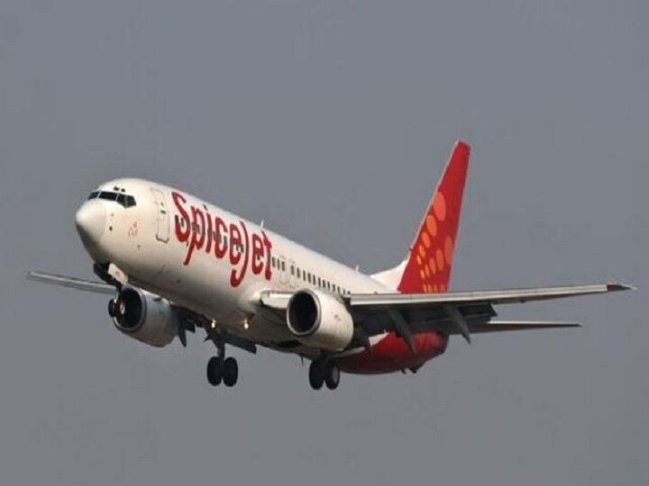 SpiceJet flight from Kolkata to Bagdogra returned after 12 minutes of takeoff due to technical reason स्पाइसजेट के विमान की कोलकाता एयरपोर्ट पर इमरजेंसी लैंडिंग, विमान में बंगाल के डीजीपी भी थे सवार