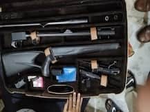 मुख़्तार अंसारी के बेटे के घर से मिला हथियारों का जखीरा, 4000 से ज्यादा कारतूस भी बरामद