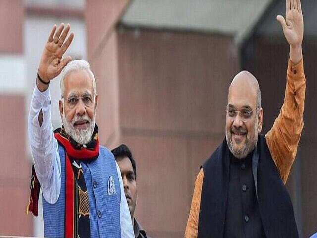 महाराष्ट्र-हरियाणा चुनाव: प्रचार के आखिरी दिन BJP झोकेगी पूरी ताकत, मोदी-अमित शाह समेत कई दिग्गज मांगेंगे वोट Maharashtra and Haryana Election, PM Narendra Modi, Amit Shah, Devendra Fadnavis and Manohar lal khattar doing rally महाराष्ट्र-हरियाणा चुनाव: प्रचार के आखिरी दिन BJP झोकेगी पूरी ताकत, मोदी-अमित शाह समेत कई दिग्गज मांगेंगे वोट