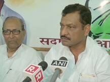 PoK में सेना की कार्रवाई पर कांग्रेस सांसद अखिलेश सिंह ने कहा- जब जब चुनाव होता है, सर्जिकल स्ट्राइक हो जाती है