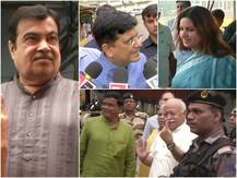 महाराष्ट्र-हरियाणा विधानसभा चुनाव: राजनीति के धुरंधरों ने डाला अपना वोट, देखें तस्वीरें