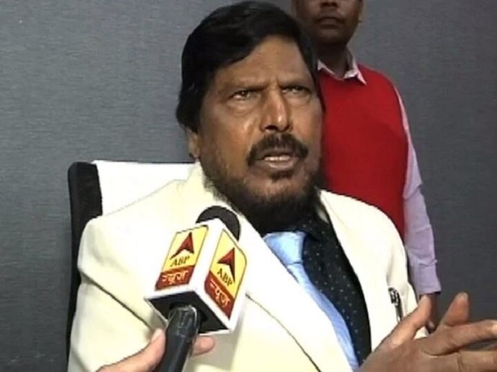 Maharastra: RPI Chief Ramdas Athawale demand two Ministerial post form BJP and Shivsena महाराष्ट्र चुनाव: नतीजे आने से पहले आठवले की मांग- ‘BJP-शिवसेना सरकार में चाहिए दो मंत्रिपद’