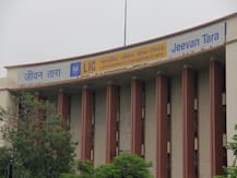 LIC का प्रीमियम ना भरने पर कहीं पसीने तो नहीं आ रहे, घबराएं नहीं बहुत काम आएंगे ये उपाय