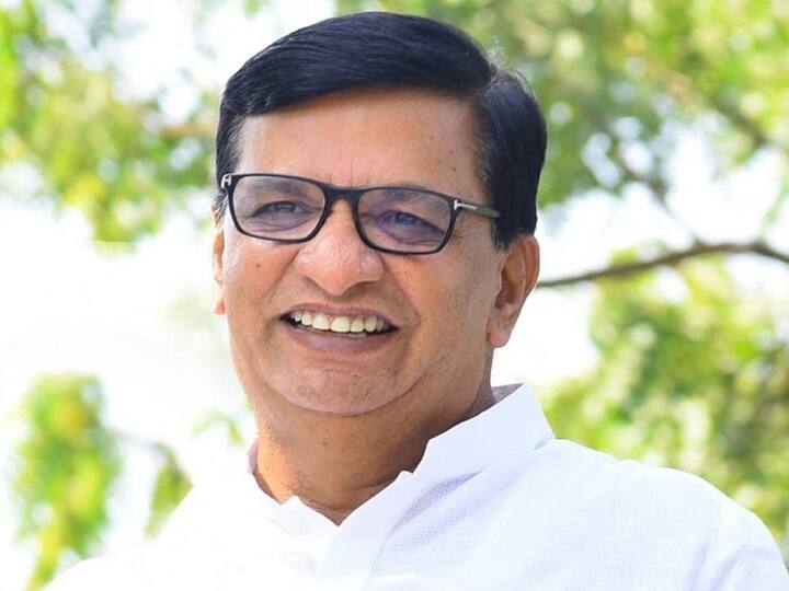 महाराष्ट्र कांग्रेस अध्यक्ष ने उठाया EVM से छेड़छाड़ का मुद्दा, सीईसी को पत्र लिखकर कहा- स्ट्रांग रूम में जैमर लगाएं Maharashtra network jammers is highly necessary where EVMs are stored Balasaheb Thorat महाराष्ट्र कांग्रेस अध्यक्ष ने उठाया EVM से छेड़छाड़ का मुद्दा, सीईसी को पत्र लिखकर कहा- स्ट्रांग रूम में जैमर लगाएं