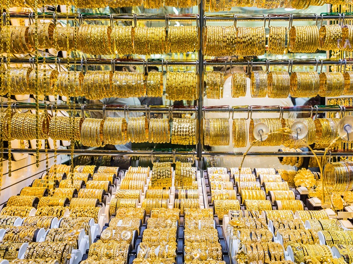 Gold and silver price are down today, Know reduced rates of Gold and Silver