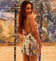 IN PICS: मलाइका अरोड़ा के बर्थडे बैश में नजर आया एक्ट्रेसेस का अब तक BOLD अवतार