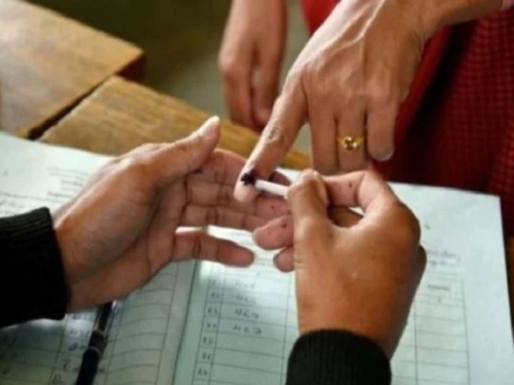 Bihar Assembly Polls Preparations begin Chief Electoral Officer handed over tasks to DMs ANN बिहार में विधानसभा चुनाव की तैयारियां शुरू, मुख्य निर्वाचन अधिकारी ने सभी जिलों के डीएम को दिया टास्क
