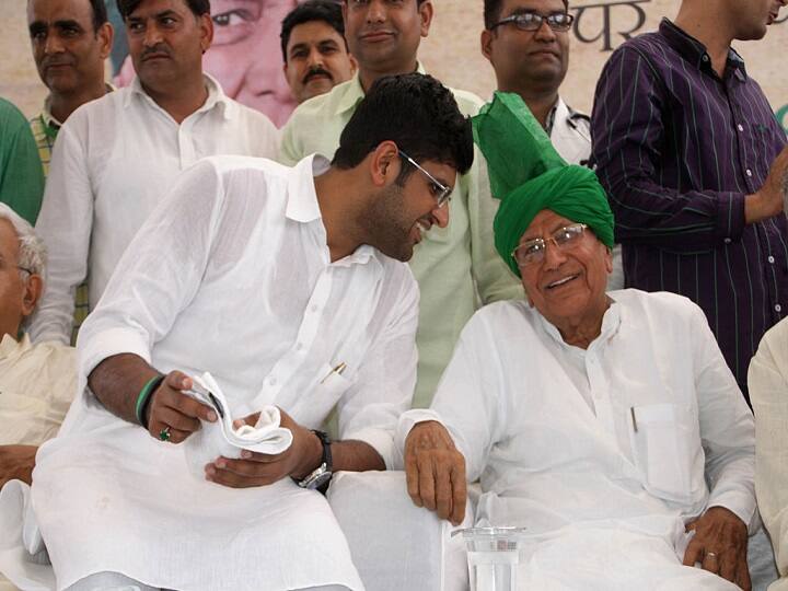 हरियाणा के पूर्व मुख्यमंत्री ओपी चौटाला अस्पताल में भर्ती Former Haryana Chief Minister OP Chautala admitted to hospital हरियाणा के पूर्व मुख्यमंत्री ओपी चौटाला अस्पताल में भर्ती