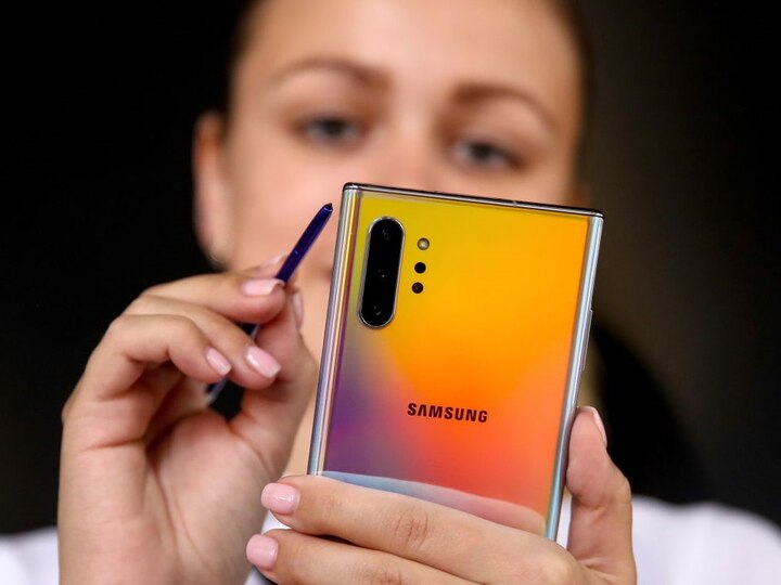 Samsung released update for Galaxy S10 and Note 10 regarding unlock problem Galaxy S10 और Note 10 के इस फीचर को लेकर हुई थी Samsung की आलोचना, अब आया है ये अपडेट