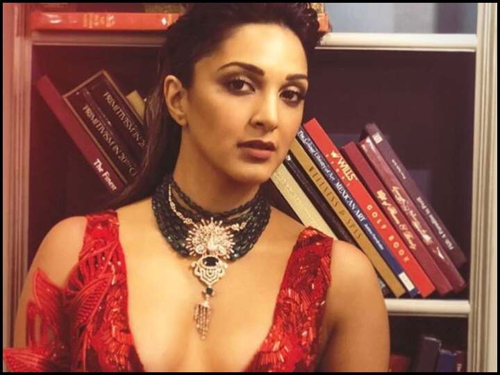 Lockdown: Kiara Advani shares Throwback video on instagram लॉकडाउन में घर में परेशान हो गईं कियारा आडवानी, थ्रोबैक वीडियो शेयर कर बताई अपनी हालत