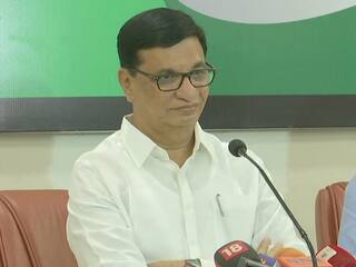 महाराष्ट्र: शिवसेना को समर्थन नहीं देगी कांग्रेस, विपक्ष की भूमिका निभाने के लिए तैयार