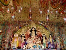 नवरात्रि के मौके पर वर्चुअल दर्शन पर जोर दे रहे दुर्गा पूजा आयोजक, कोरोना का है खौफ