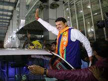 शिवसेना का 50-50 प्लान खटाई में, फडणवीस ने कहा- BJP सबसे बड़ी पार्टी इसलिए उसी के नेतृत्व में ही चलेगी सरकार