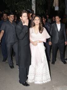 अमिताभ बच्चन की दिवाली पार्टी में शाहरुख और गौरी ने कुछ इस अंदाज़ में की शिरकत