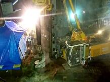 तमिलनाडु: बोरवेल में फंसे मासूम को निकालने के लिए बगल में खोदा जा रहा है गड्ढा, पीएम ने सलामती की दुआ की